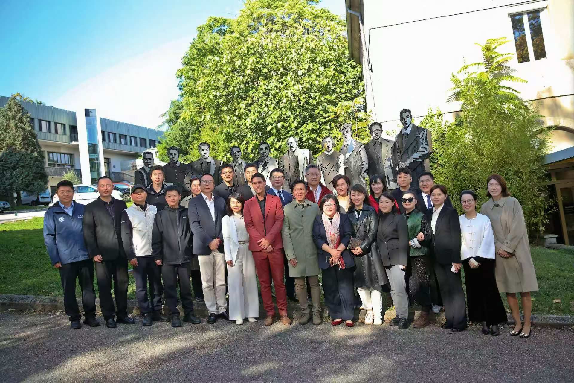 组织学生参访中法大学2.jpg 组织学生参访中法大学2.jpg